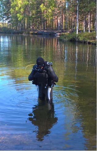 Repokankaan uimapaikalla tehtiin runsaasti talkoita v.2017. MyÃ¶s sammakkomiestÃ¤ tarvittiin.
